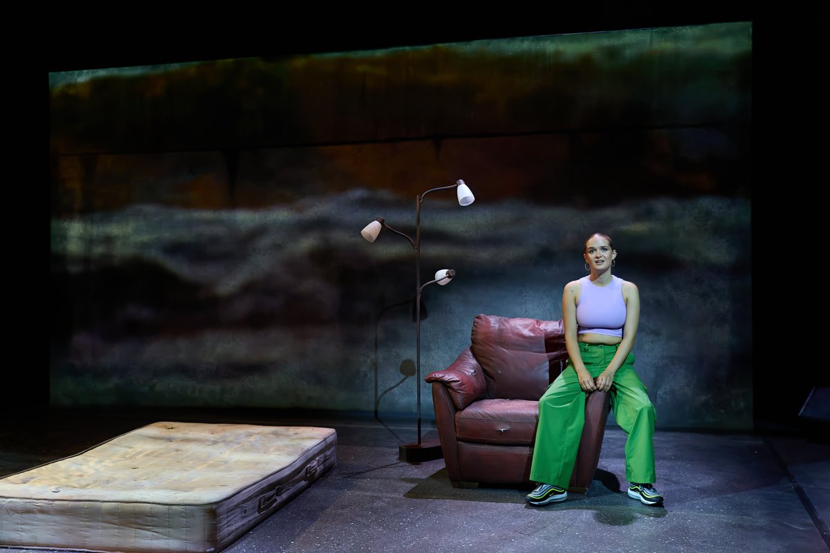 Cymerwch gip ar y lluniau hyn o gynhyrchiad Iphigenia yn Sblot(10 ac 11 Medi). grandabertawe.co.uk/IphigeniaYnSbl…