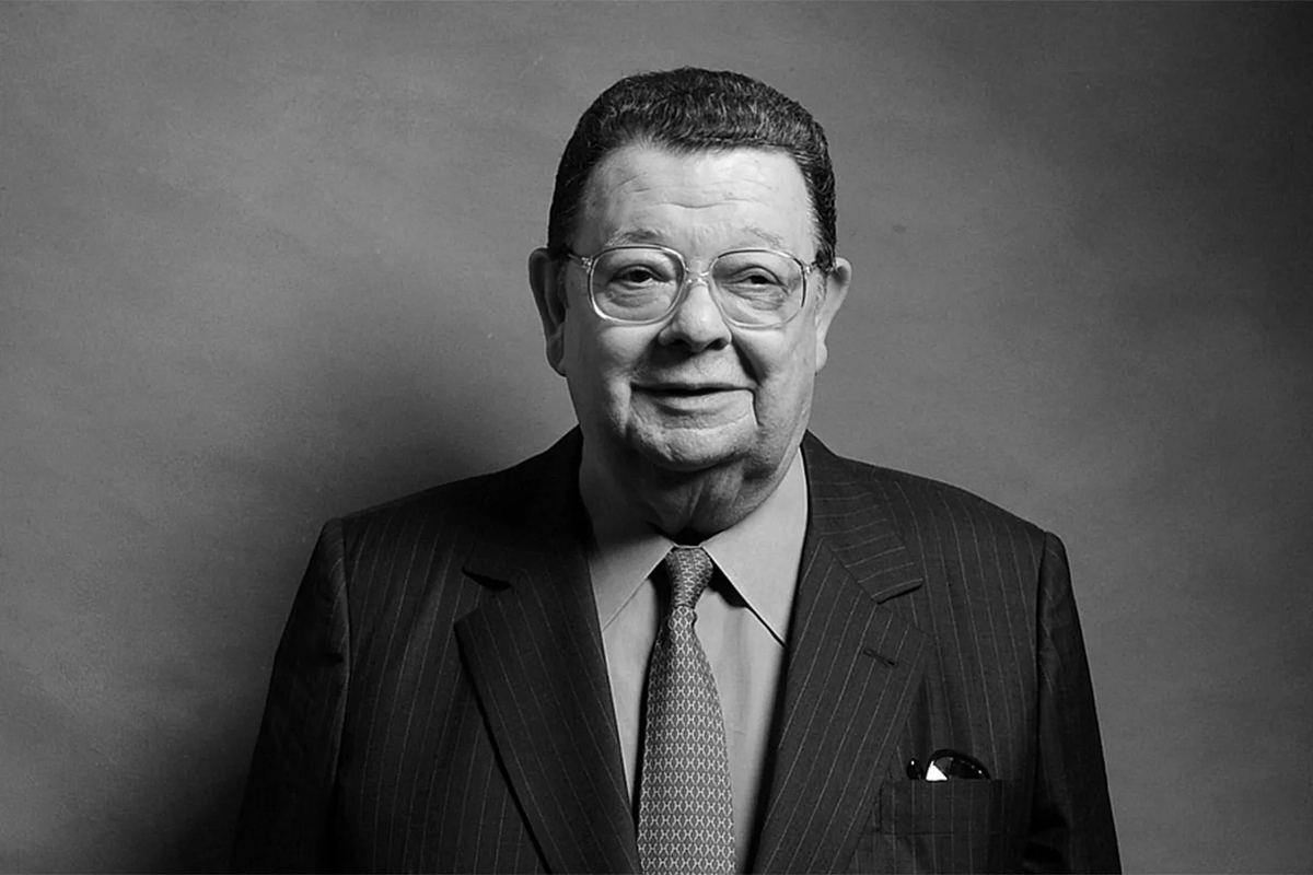 eixopolitico's tweet photo. 🇧🇷 Morre, aos 96 anos, Delfim Netto, ex-ministro da Fazenda durante a ditadura militar.

Foi também embaixador do Brasil na França entre os anos de 1975 e 1977, além de ministro da Agricultura  em 1979 e ministro do Planejamento entre 1979 e 1985. https://t.co/HwM9TBmG67