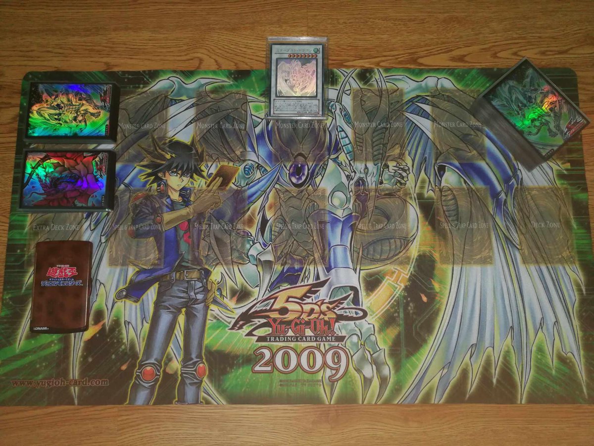 Junyang95 tweet media