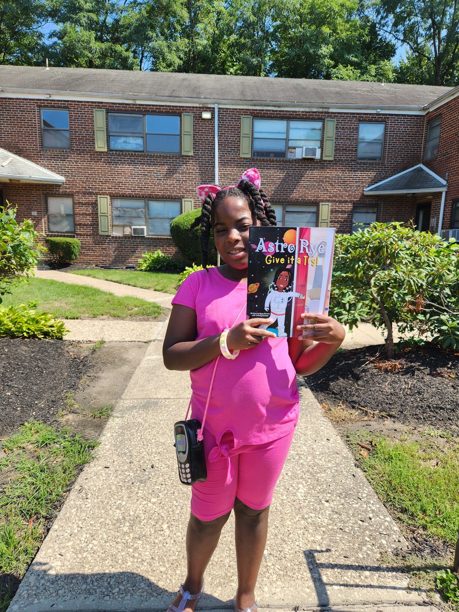 AstroRyan1's tweet photo. Rye has been busy enjoying her summer! Her days have been full with stem camp, play dates, and promoting her book "Astro Rye Give it a Try!" If you already have a copy, we would love to hear your thoughts below! #ryeaskswhy #astroryegiveitatry Need a copy? https://t.co/rbdgn3yWRH https://t.co/CeCPECZeQ7