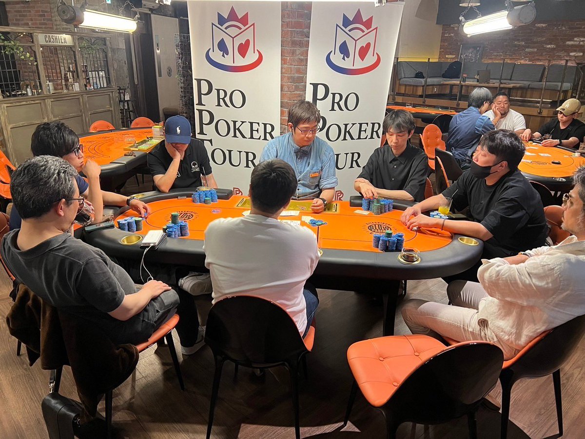 ProPokerAssoc's tweet photo. ／
PRO POKER TOUR in OSAKA🎌
＼

プロポーカーツアー in OSAKA🎖️

レベル12 40,000/80,000/80,000
7名様で進行中🔥

ツアー上位5名様が賞金の獲得となります✨

皆様頑張って下さい😊

#プロツアー #ポーカー #プロ試験 https://t.co/Ck7gdcoxs5