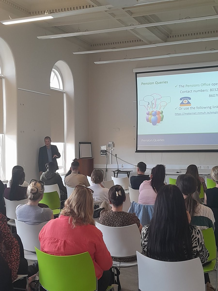 MaterLearn's tweet photo. The sun is shining today for all our new joiners starting Corporate Induction today @MaterTrauma.
Massive welcome to all!
We are at @ThePillarDublin.
Pictured are Cora Herbert - Patient Services,  Alan Hood -  Pensions, Sarra Lacken &amp; Orna Slevin - HR
#OurMaterTeam https://t.co/FMOzEciyCb