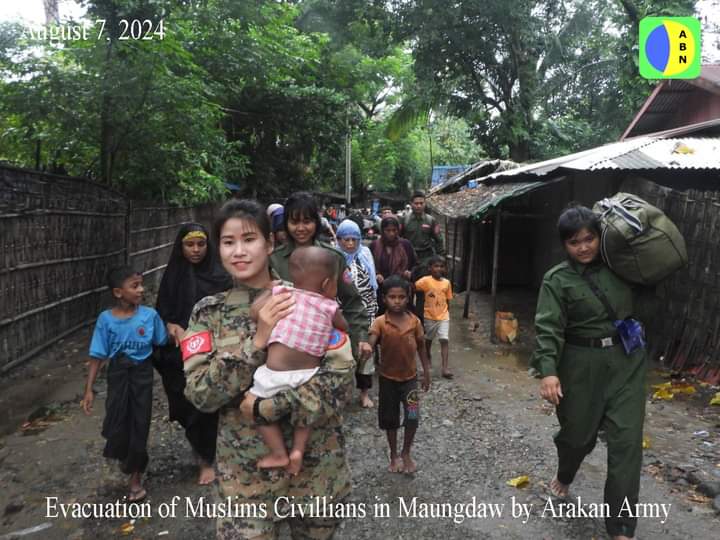 MaungKhinZaw4's tweet photo. Now,thousands of local people who have fled the war from Buthidaung Maungdaw in Arakan State are in need of food and medicine.Shelters are in urgent need of help.@nslwin @tunkhin80 @ShweMaung_MP including abroad Muslims,instead of attacking AA,save those of you who are in trouble https://t.co/5EIGPD7v6E