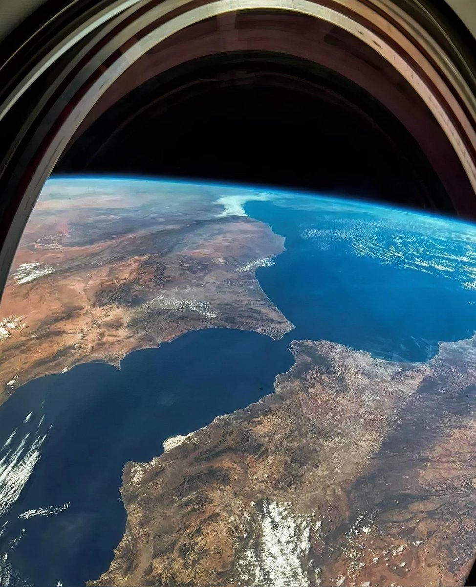 Space Porn tweet media
