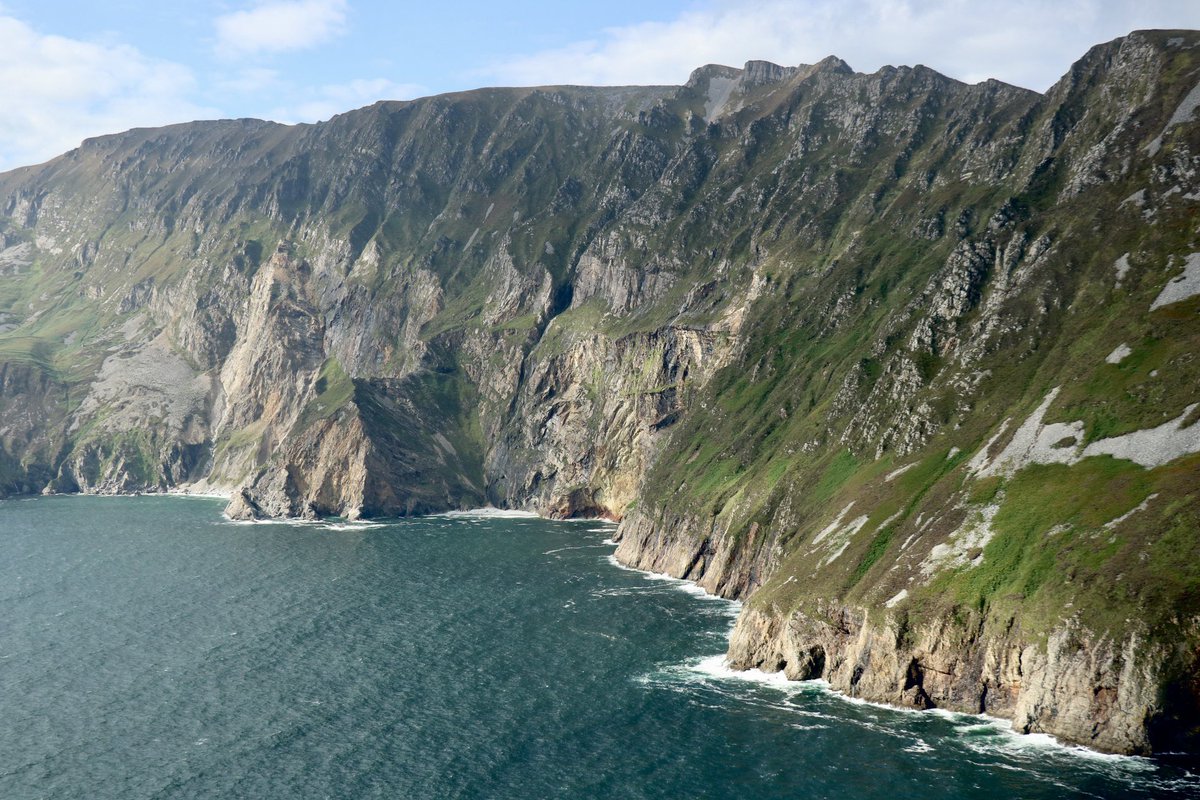 MercianMigrant's tweet photo. My summer ‘Rock ‘n’ Road Trip’ this year is to the north of #Ireland, journeying through the ancient province of #Ulster in search of early #medieval stone sculpture 1/3
@AS_Corpus @HLStn @MeganHenvey https://t.co/TUnrr8zNBx