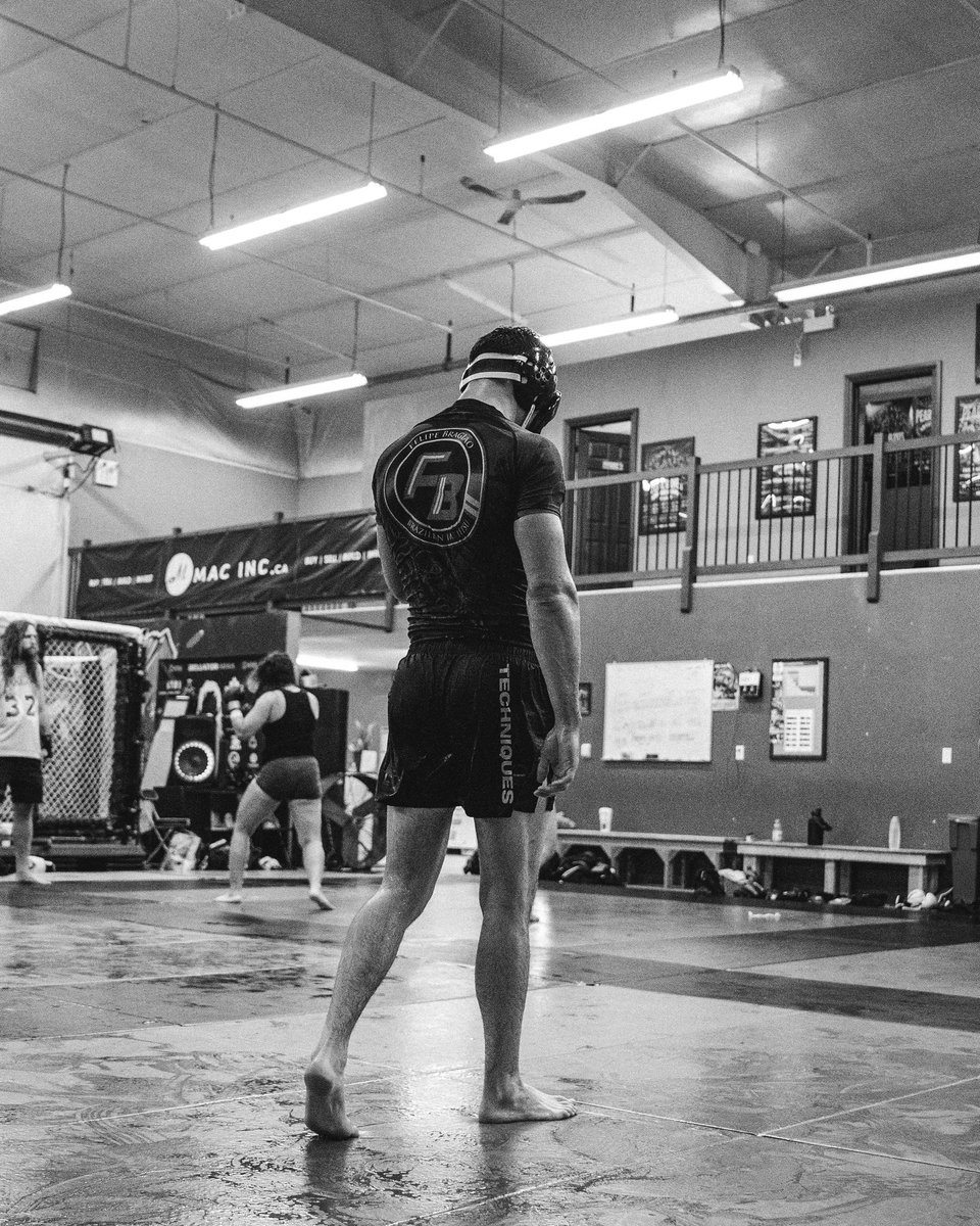 Michael_Malott's tweet image. Nobody cared who I was…

#TheMilitia🍁 #UFC #Proper