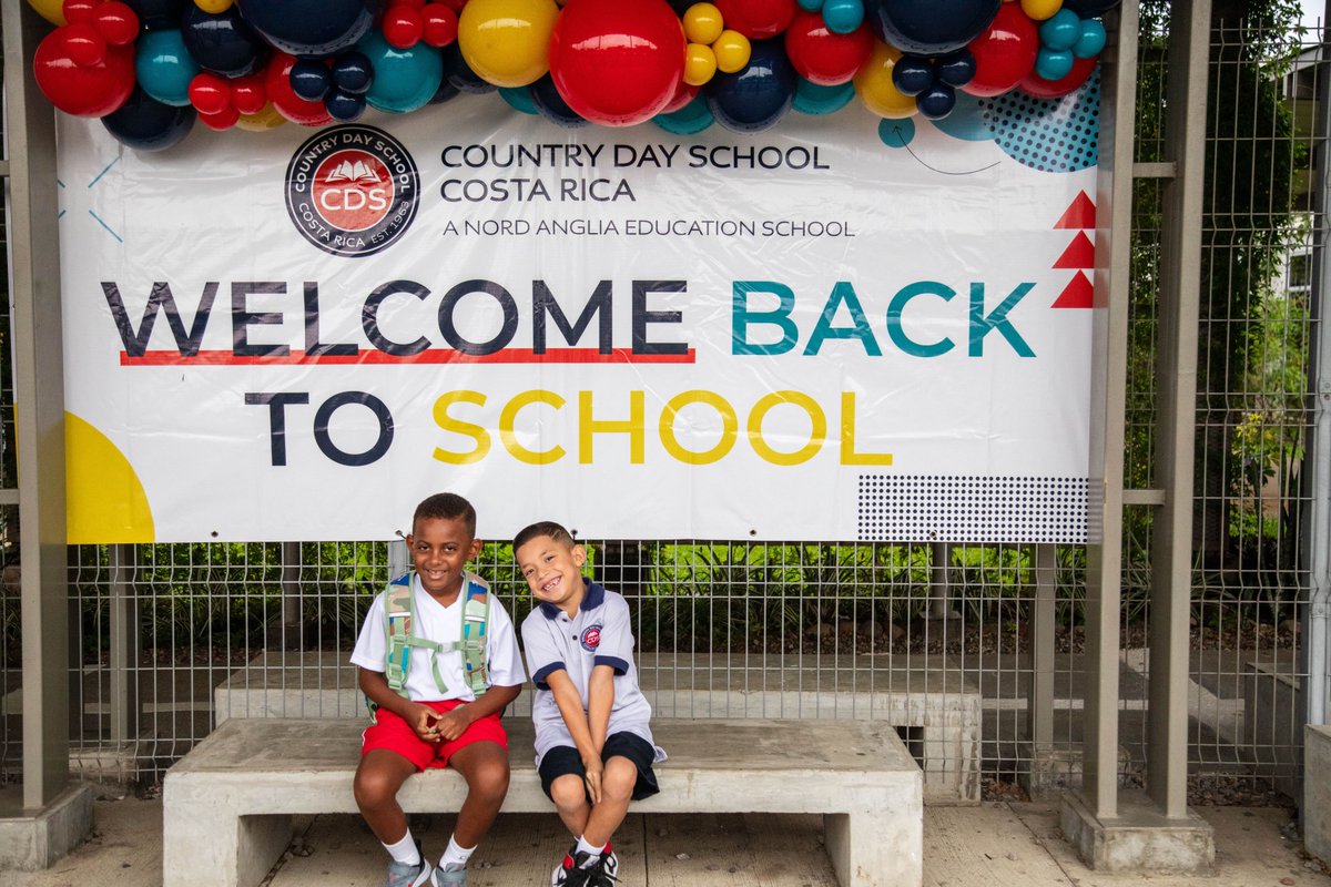 CountryDayCR's tweet image. 📚🎒 **FIRST DAY OF SCHOOL!** 🎉
The hallways are buzzing with excitement as we kick off another incredible school year! Welcome back, everyone! 💙 #CountryDayCR #NordAngliaEducation #FirstDayOfSchool #BackToSchool