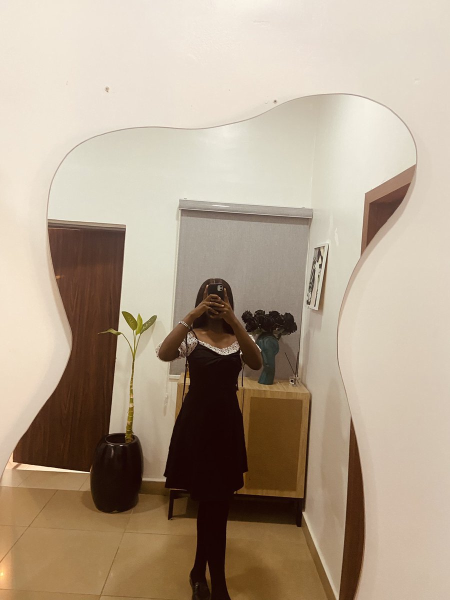 praisejohnnnn's tweet photo. It's been a while! 🎨🥂✨🤎 https://t.co/kAKIbhzpiH