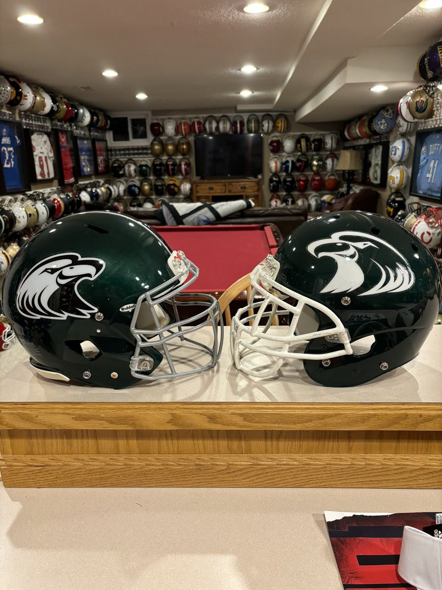 Helmet of the day #218! Central Methodist Eagles! <a href="/cmueaglesFB/">Central Methodist Football</a> plays <a href="/NAIAFBALL/">NAIAFBALL</a> out of <a href="/HeartSportsNews/">Heart of America Athletic Conference</a> in Fayette, Missouri! <a href="/cmueagles/">Central Methodist Athletics</a> is coached by <a href="/CoachDaveBrown/">Dave Brown</a> and he was kind enough to get mine updated! Love the new look with the silver mask and black trim! <a href="/PlayNAIA/">NAIA</a>