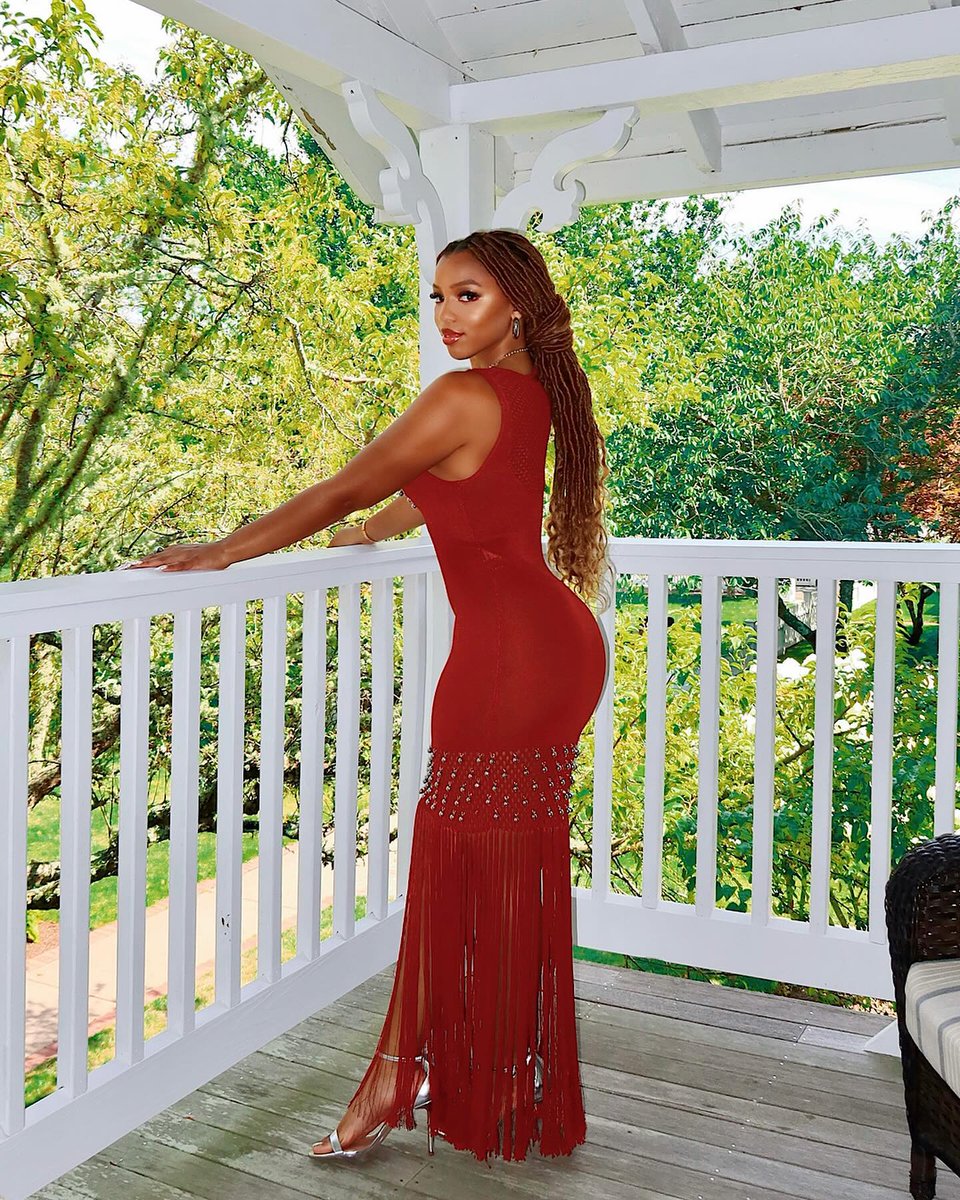 Chlöe Source tweet media