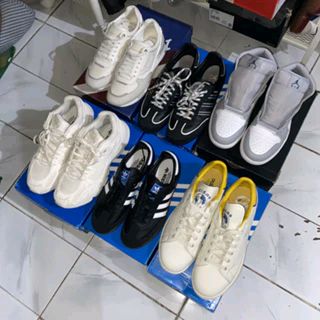 anayanda's tweet photo. Shopee Live: Live Kolpri Ori Senin Ceria. Tonton ellynpurba live sekarang: https://t.co/tG74hHTY3E https://t.co/iZF3Ry1xI6