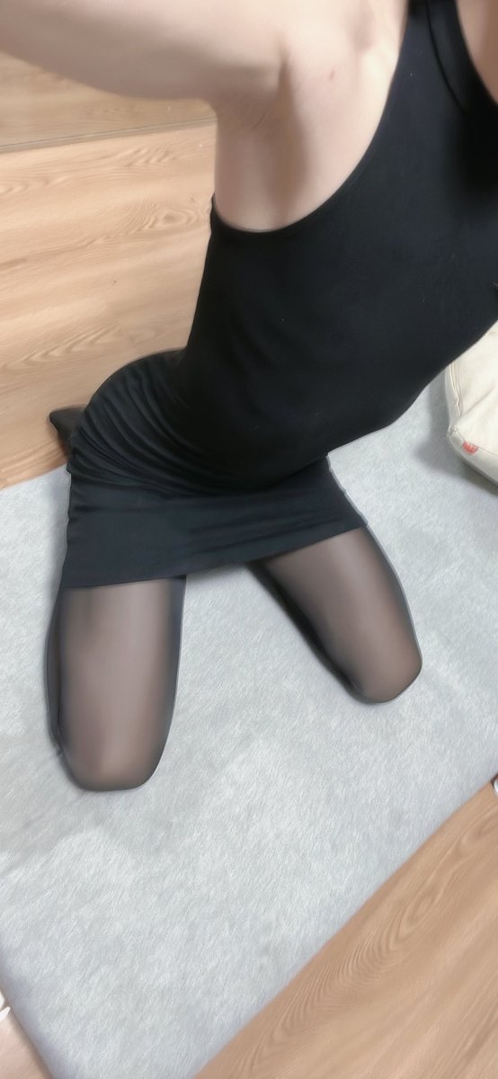 肉全长腿上了
#ts #伪娘 #男の娘 #cd #女装子 #黑丝 #crossdresser #男の娘 #偽娘 #femboy