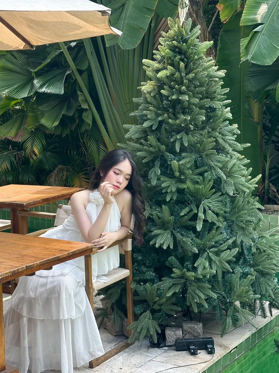 Abe Magobet Women have excellent leadership and management skills.Abe Magobet