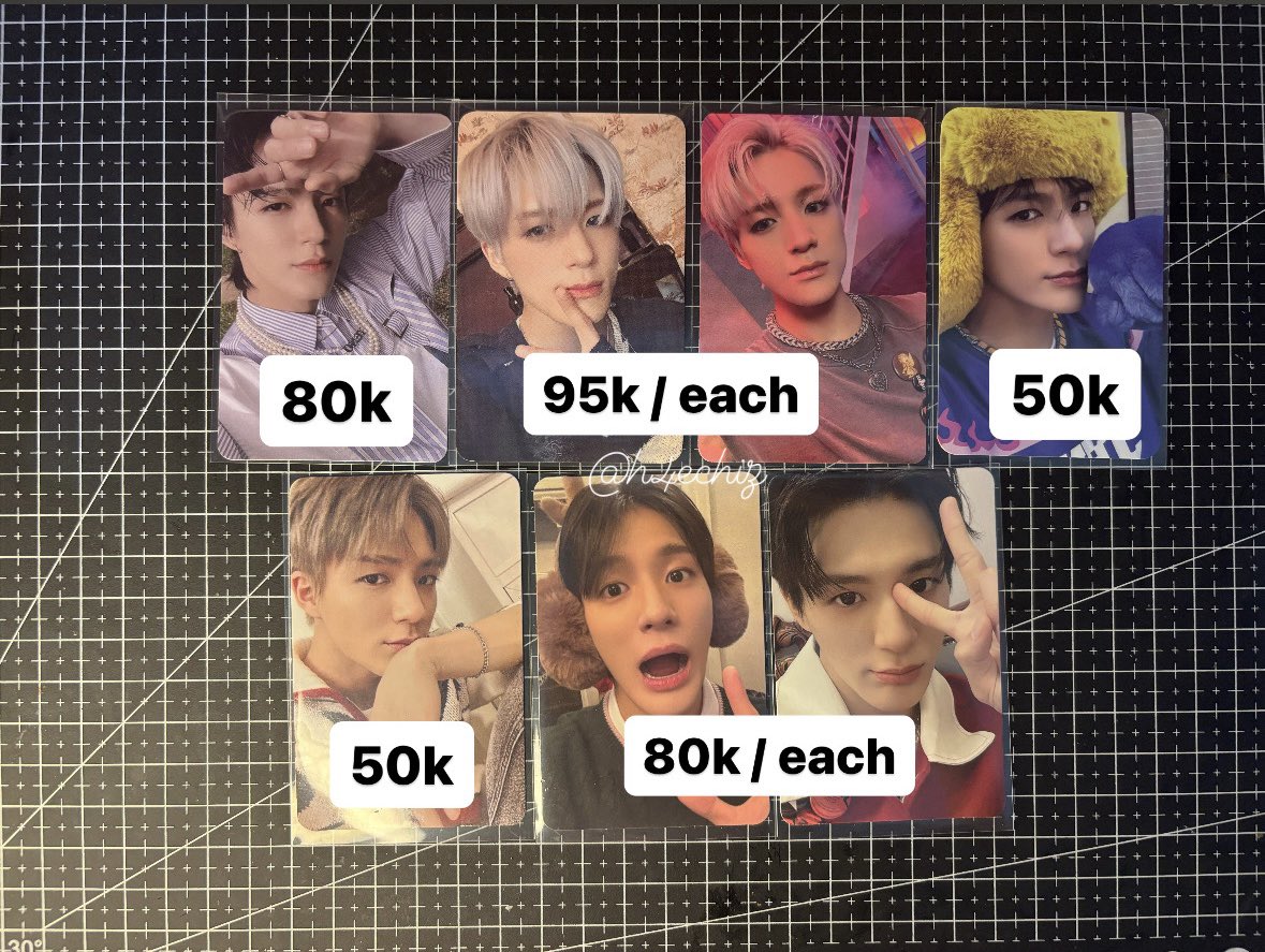 h4echizy's tweet photo. wts ( want to sell ) pc jeno haechan nct 
—  exc adm &amp; packing
—  price on pict ( alias murah meriah )
—  mostly goodcon, mau cek cond? dm aja
—  shipping manual, soalnya oren ku lagi bermasalah t___t
—  dom jambi
— freebies di jamin sekebon

t. wts pc jeno nct haechan nct https://t.co/8BWWgHfAab