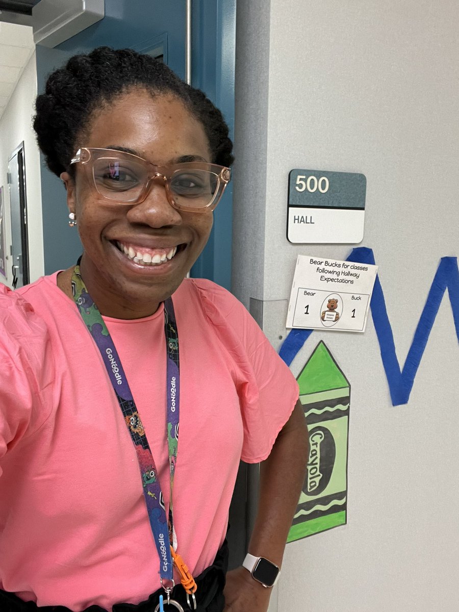 Making my #AldineImpact on the first day of school <a href="/Hinojosa_AISD/">Hinojosa Primary</a>! Seeing all the bright shiny faces is just the energy I needed! <a href="/aldinesped/">Aldine ISD SPED</a> <a href="/Primary_AISD/">Aldine ISD Early Learning</a>