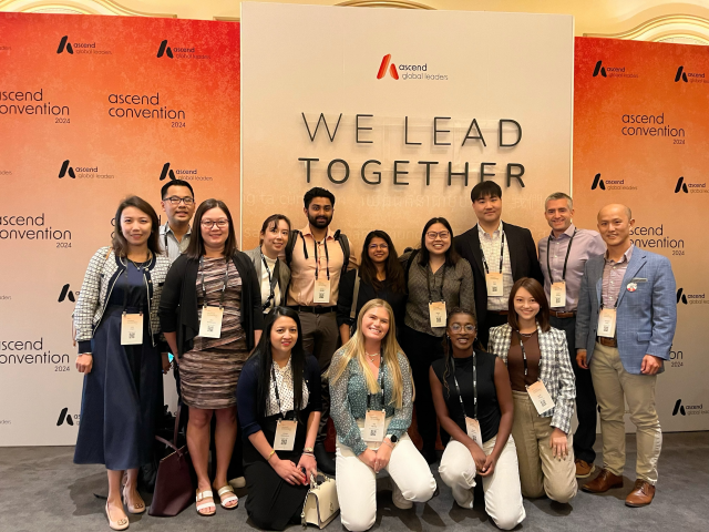 Mandelane's tweet photo. Team members with @ForvisMazarsUS had an enriching experience exploring the spirit of leading together at the recent ASCEND Conference. Learn more about how Forvis Mazars supports inclusion and diversity: https://t.co/DjyhOYXPwq https://t.co/VQZzJgzzw1
