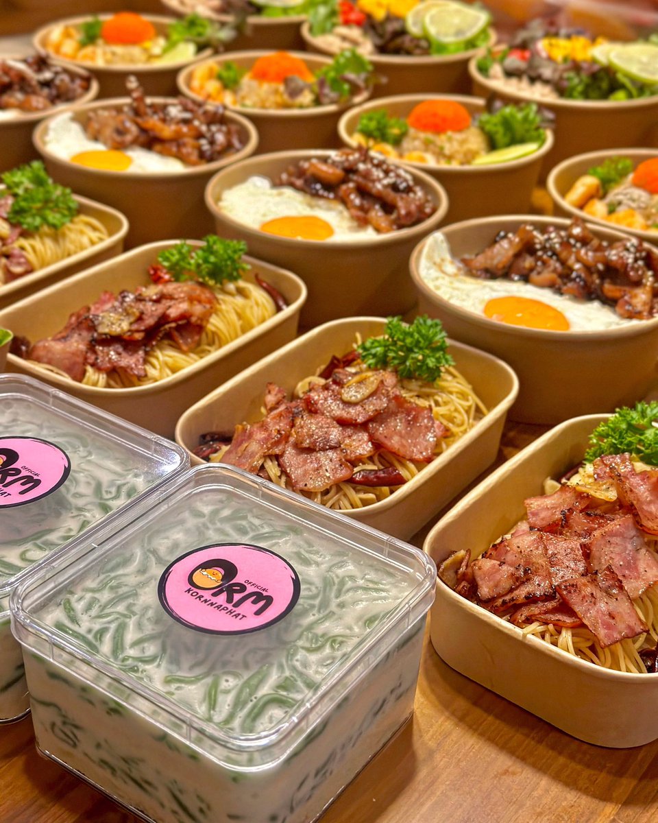 laxman01111's tweet photo. บ้าน Orm Kornnaphat Official นำส่ง food support เพื่อเป็นกำลังใจให้ น้องออม ในการโปรโมทซีรี่ส์ใจซ่อนรักตอนจบ ในวันนี้ 12 ส.ค. 

⁃กุ้งแม่น้ำ
⁃เค้กลอดช่อง
⁃ผลไม้
⁃ข้าวหมูนุ่ม
⁃ฯลฯ

คนเก่งทานเยอะๆน้า เอเนอจี้บูสๆ 🤍

#ออมกรณ์นภัส
#ormkornnaphat 
@ormmormm https://t.co/jk98scqQjl