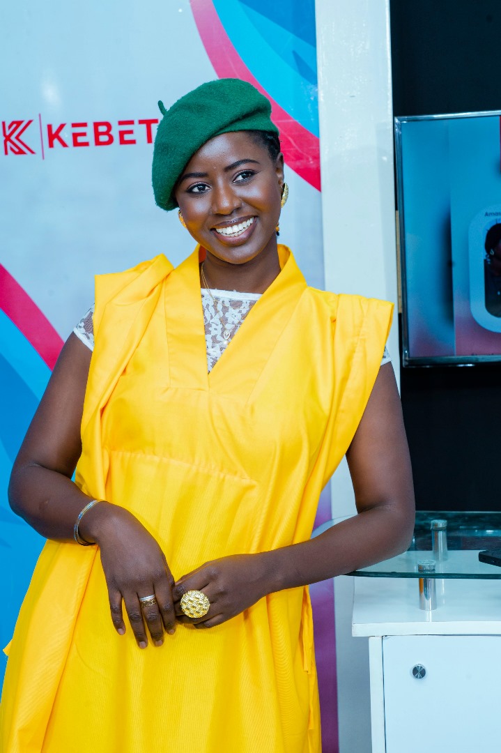 LionsProdSn's tweet photo. #kébétu_du_28juillet_2024
#thème: "Oubi Tey Deuk Tey"
Pour ceux qui ont manqué ce numéro de #Kébétu, vous pouvez le regarder sur
https://t.co/xvraGsfFSo 
https://t.co/mqbvU1UpyD

Excellente semaine.

#kebetu  #Show #OubiTeyeDeukTaye #ActualiteSn #Sénégal #société https://t.co/ZpD2UgesDz
