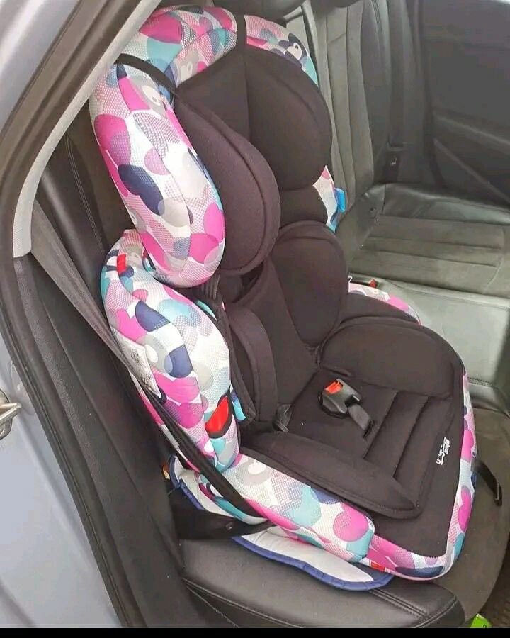 AlexCha87664513's tweet photo. I’m a mistress mommy and I do diaper changing and diaper and abdl supplies for diaper abdl dl Tbdl sissy pup and gay. ………inbox me now if you need a mommy to take care of you like a baby 🍼🍼 https://t.co/TltHEQHIYi