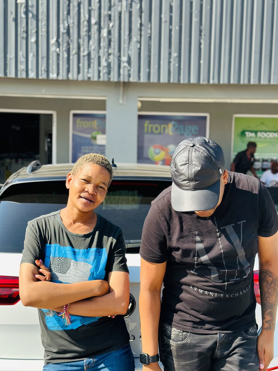 Djkarri__'s tweet image. Talk about transformation… Lerato looking fresh at the rehab 💫

Modimo o moholo 🙏