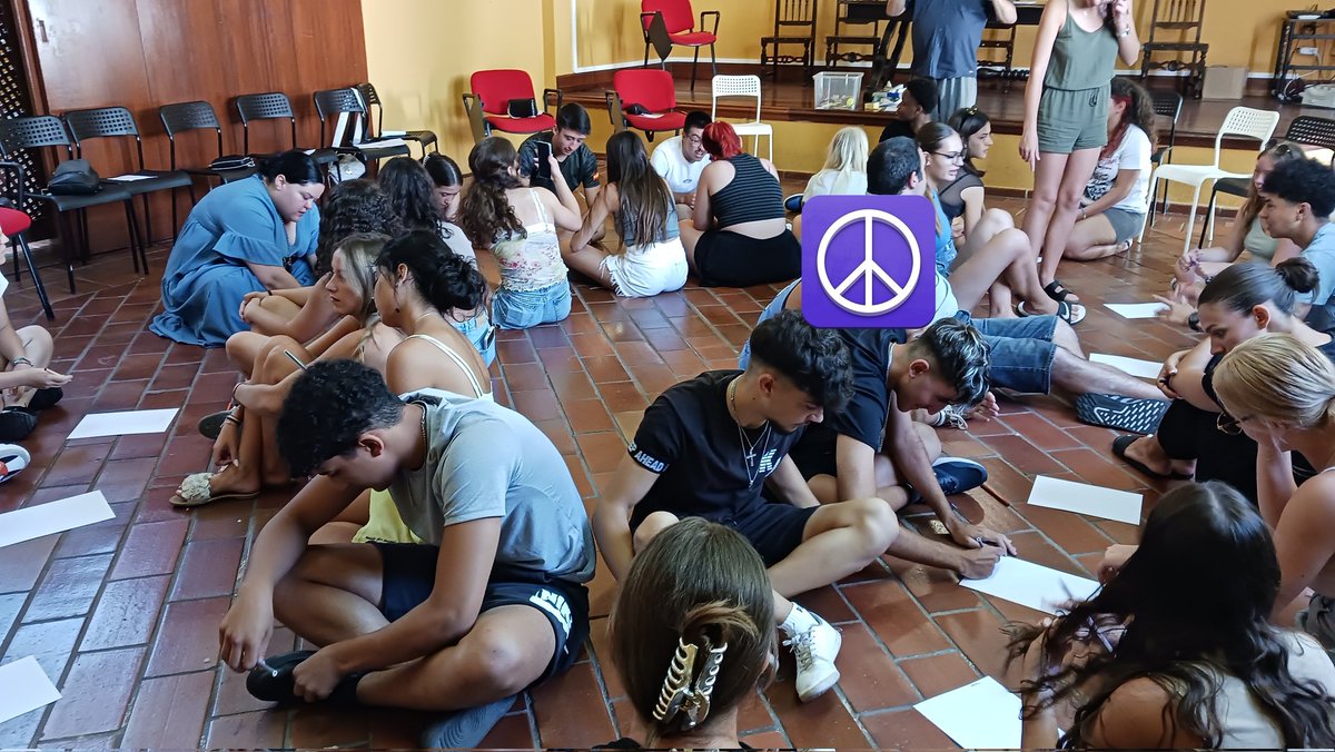Prodiversa's tweet photo. El Día Mundial de la Juventud 
#12agosto en Prodiversa lo celebramos en un proyecto #Erasmusplus en #CastelodeVide junto a jóvenes de #Portugal y #Croacia. 
Magnífica oportunidad de compartir ideas y conocimientos, sembrando el futuro de #Europa desde la #cultura y la #educación https://t.co/CXpBomKUOz