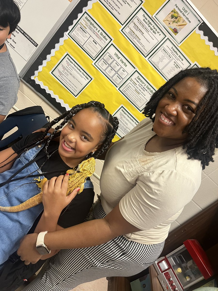 AldineISD's tweet photo. The World tour continues! 

📚🎒 Back to school at Reed Academy, and the smiles say it all! Our Cardinals are soaring high with excitement! This is the second stop on the district's journey to success, and we couldn’t be prouder of our students. Let’s make this school year the best one yet! #AldineISD #ReedAcademy #CardinalPride #BackToSchool2024