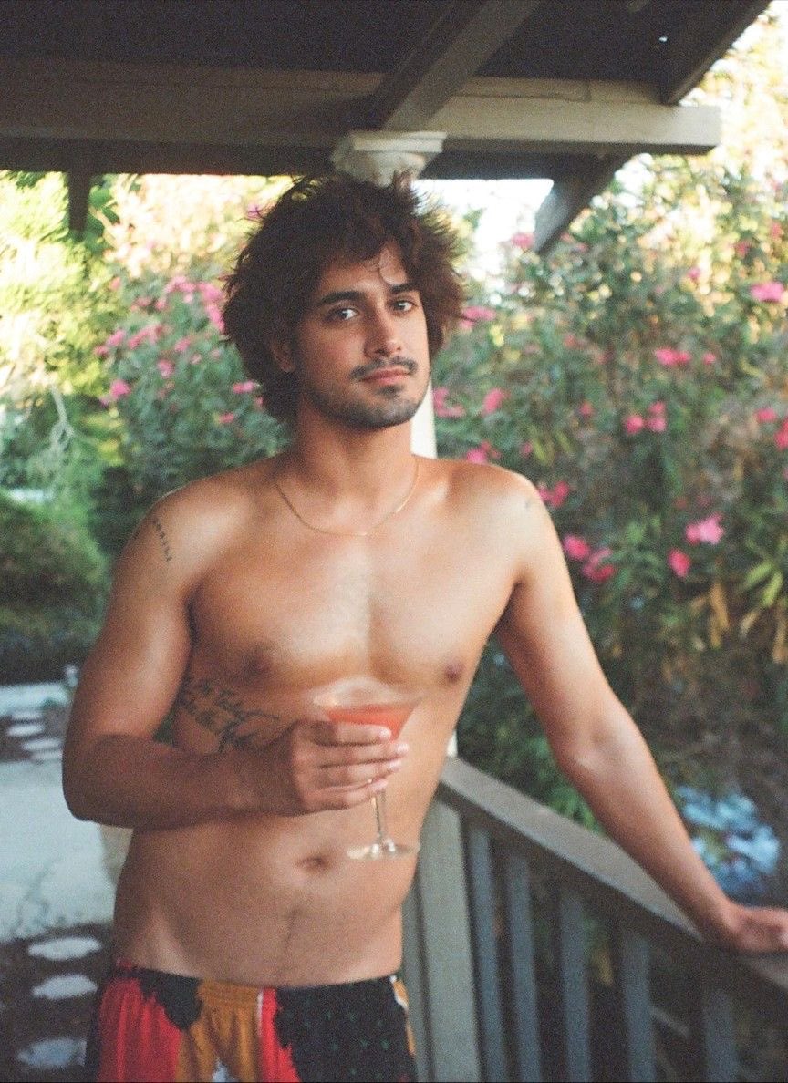 avan jogia