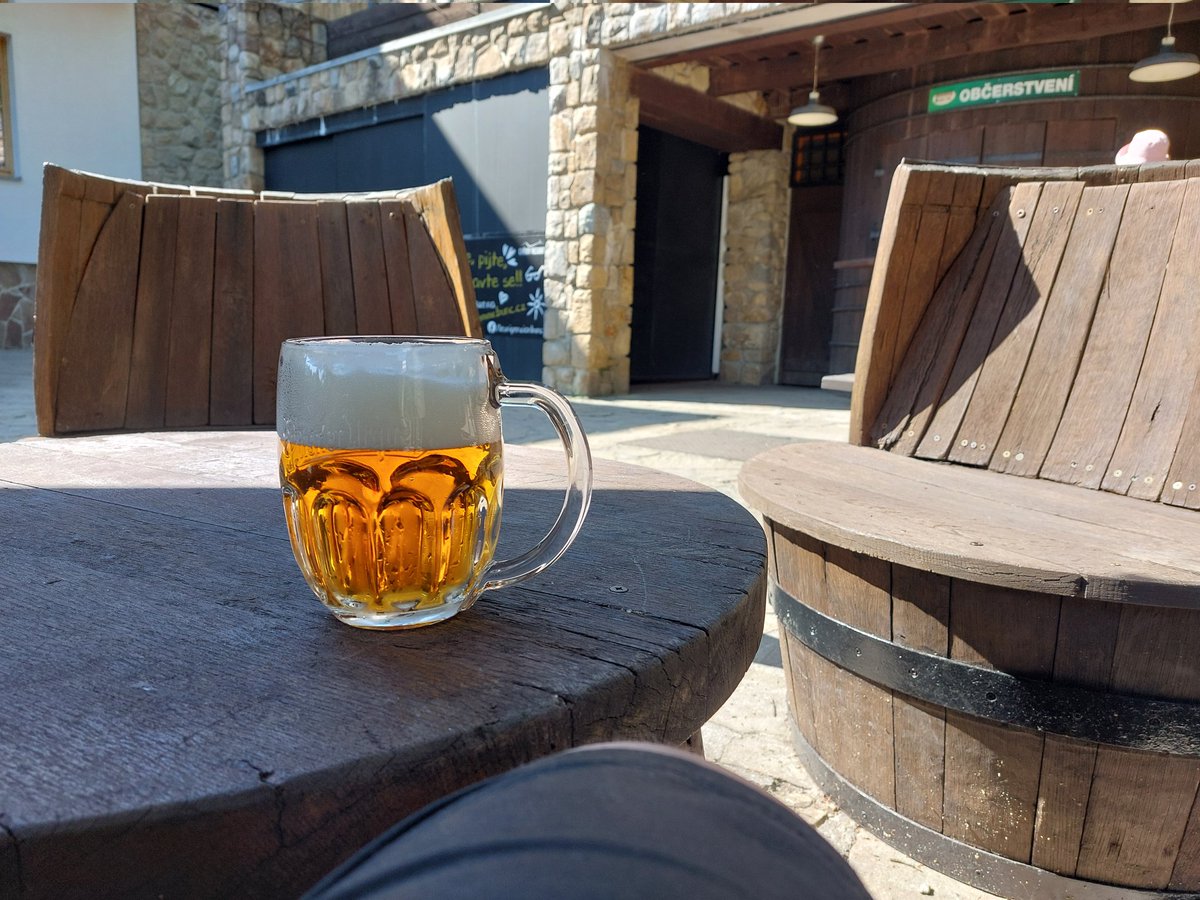 Je dovolené čas!! Na zdraví a hlavně žádné starosti!!! 🍻 #pivo #pitnyrezim #plzennamorave