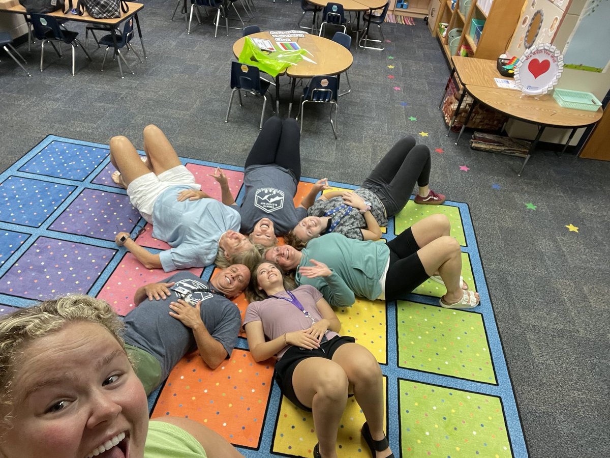 MsStewardsClass's tweet image. #ALLinSMSD @SMSD_Corinth We can’t wait for a year of New Heights! 🏔️