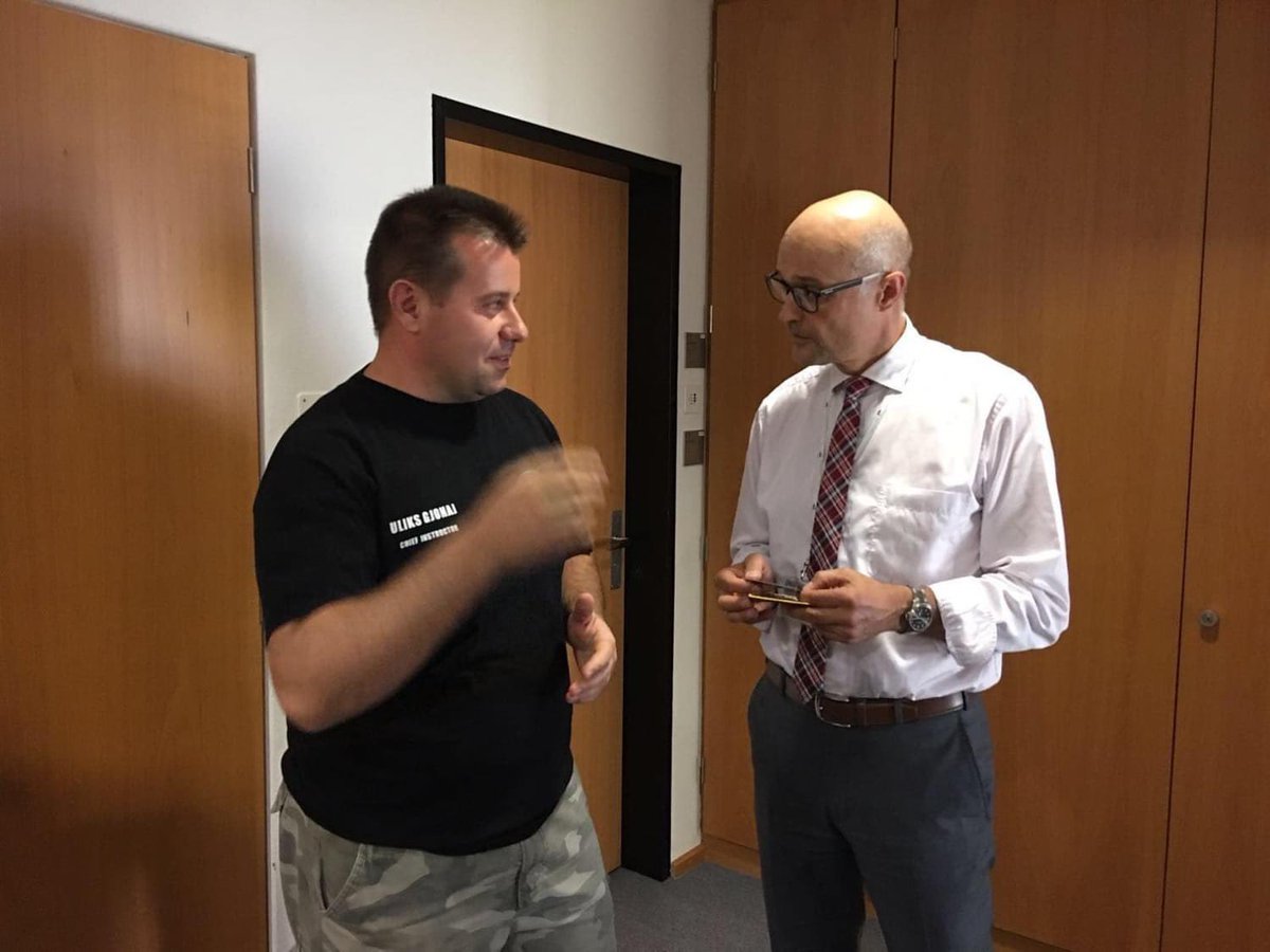 CommandoDefense's tweet image. COMMANDO DEFENCE ACADEMY SWISS
LANDESPOLIZEI LIECHTENSTEIN 🇱🇮 
SWAT / Police Instructor Uliks Gjonaj has visiting State Police - Liechtenstein 🇱🇮