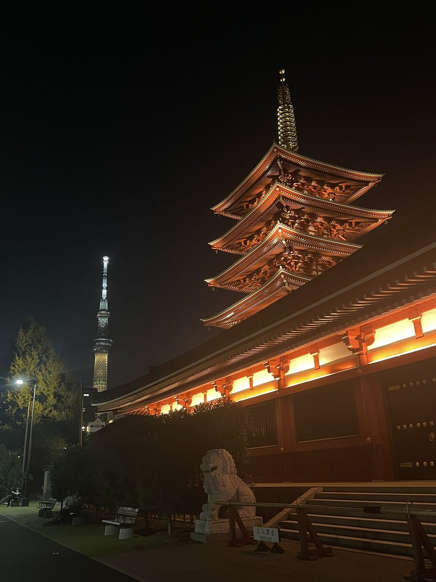 mens_esthe_plus's tweet photo. 盆ジュール。

#tokyo #asakusa
#photography #underground
photo by @mens_esthe_plus https://t.co/zVqzZcgXb1