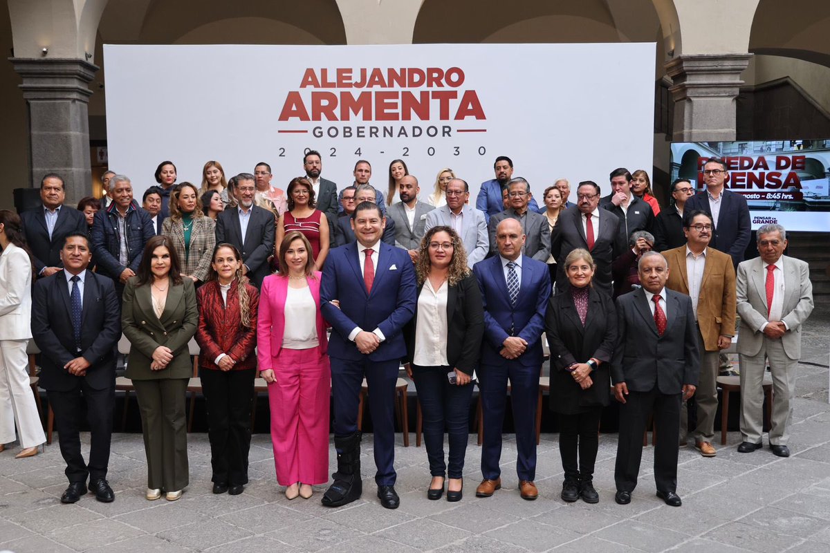 NormaLayon's tweet photo. Agradezco profundamente al gobernador electo @armentapuebla_ por la confianza depositada en mí, al nombrarme titular de la Secretaría de Turismo para la administración que él encabezará.
Será un honor servir a Puebla desde esta nueva responsabilidad y trabajar en conjunto para impulsar el turismo en nuestro Estado.
¡Juntos haremos de Puebla un destino aún más atractivo y lleno de oportunidades para todas y todos!
#PorAmorAPuebla #PensarEnGrande