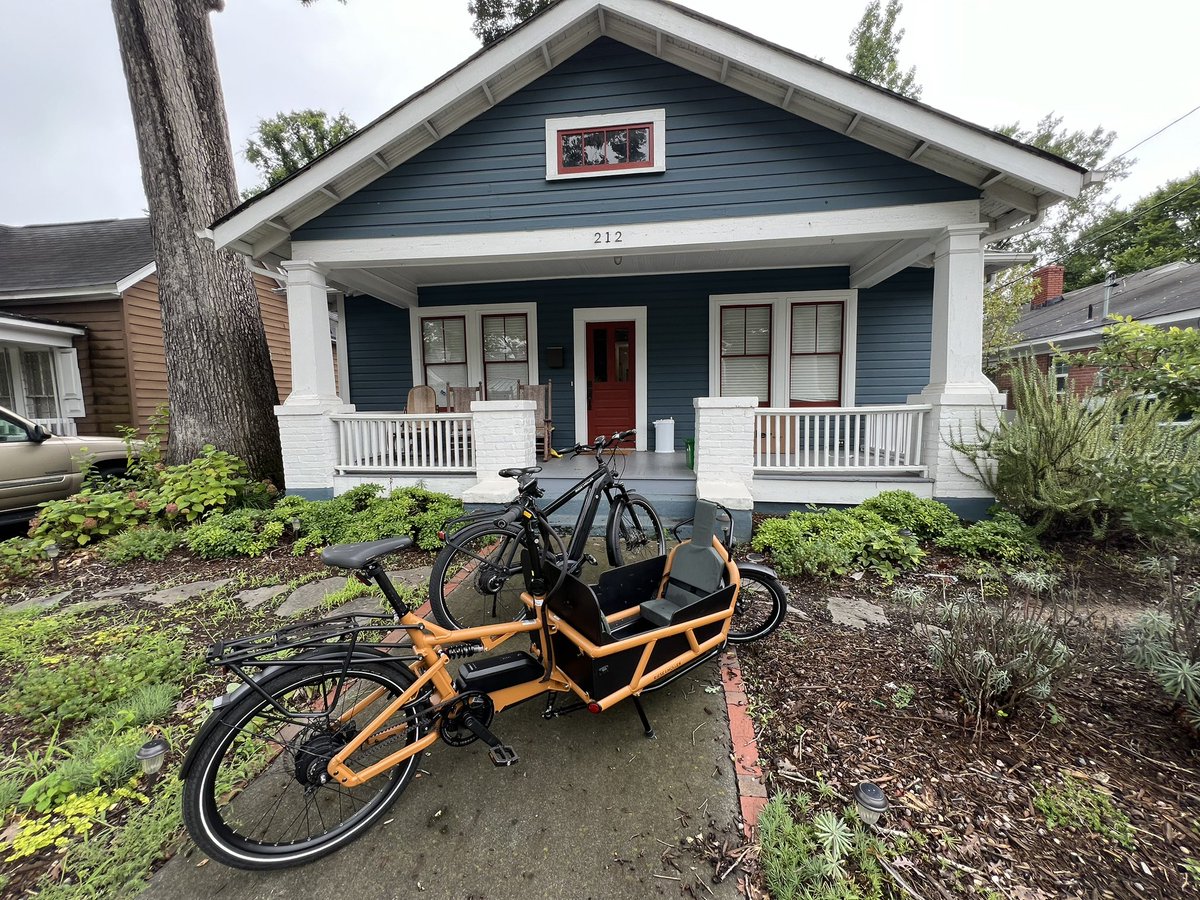 ebike_central's tweet photo. Our recent customers taking delivery of ebikes in Greensboro, Durham, Chapel Hill and Charlotte NC! We love consulting, preparing and handing over these amazing products to our awesome customers! https://t.co/n07qAo7LMk
