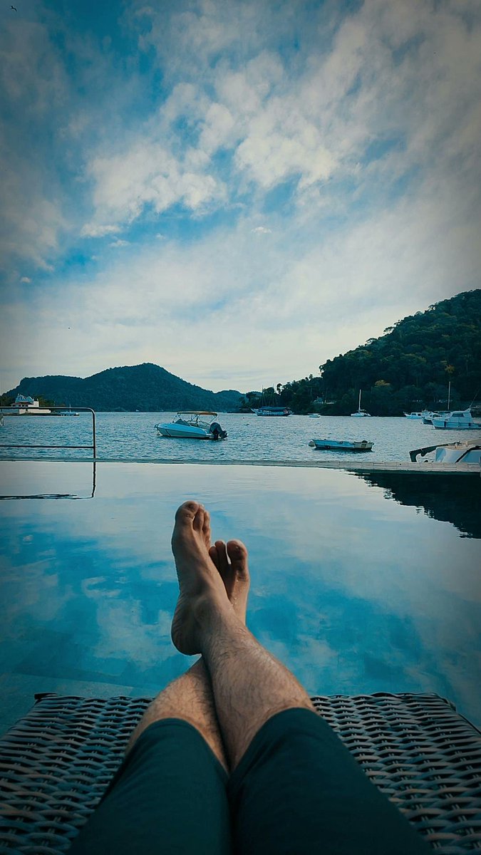 ProfetaYollo's tweet photo. Viagem de Angra foi mt foda 🙏🏻 https://t.co/lNUnFyQ2bI
