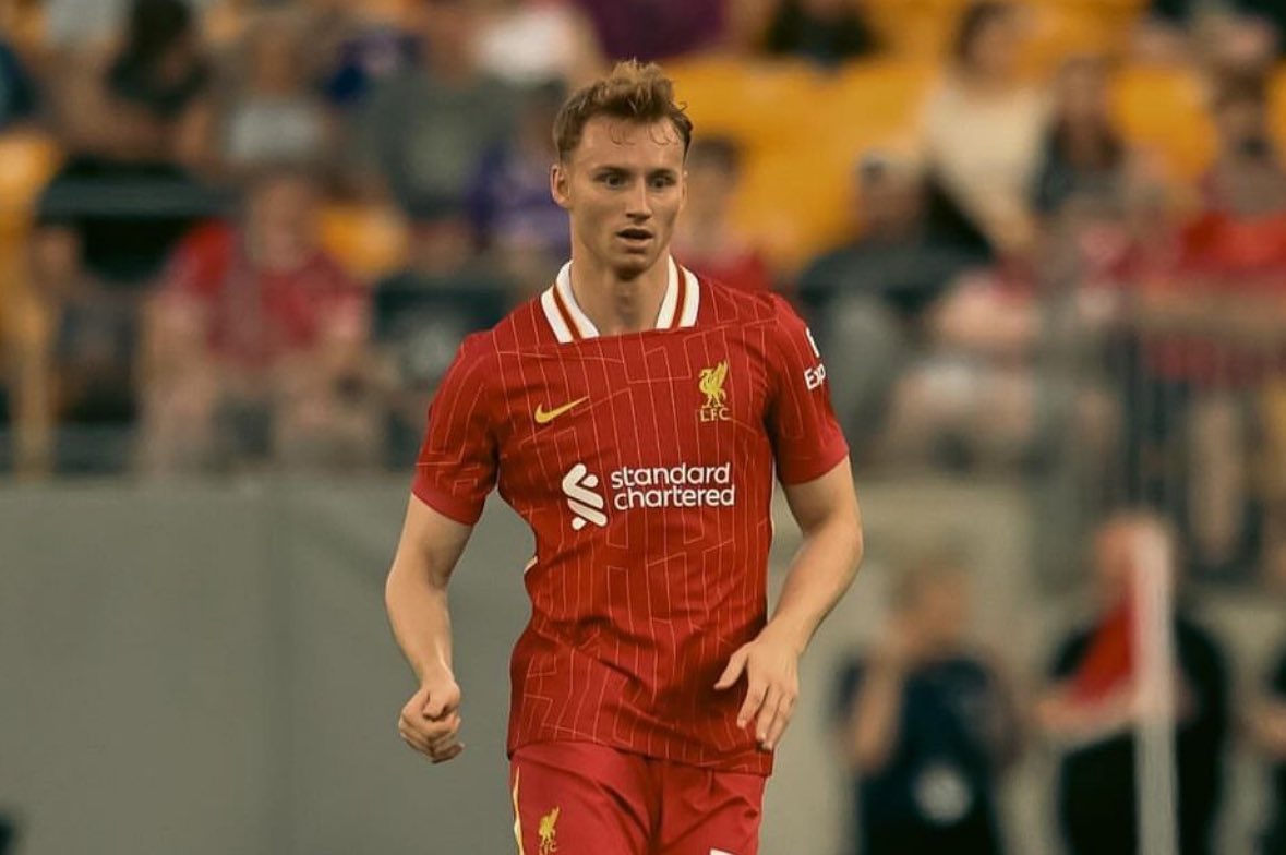 FabrizioRomano's tweet photo. 🚨🔴 Understand Liverpool have been clear with clubs interested in Sepp van den Berg: price tag is £20m.

Liverpool are not accepting €10/12m proposals, no way.

The asking price remains £20m. https://t.co/kMU5MZiFPy