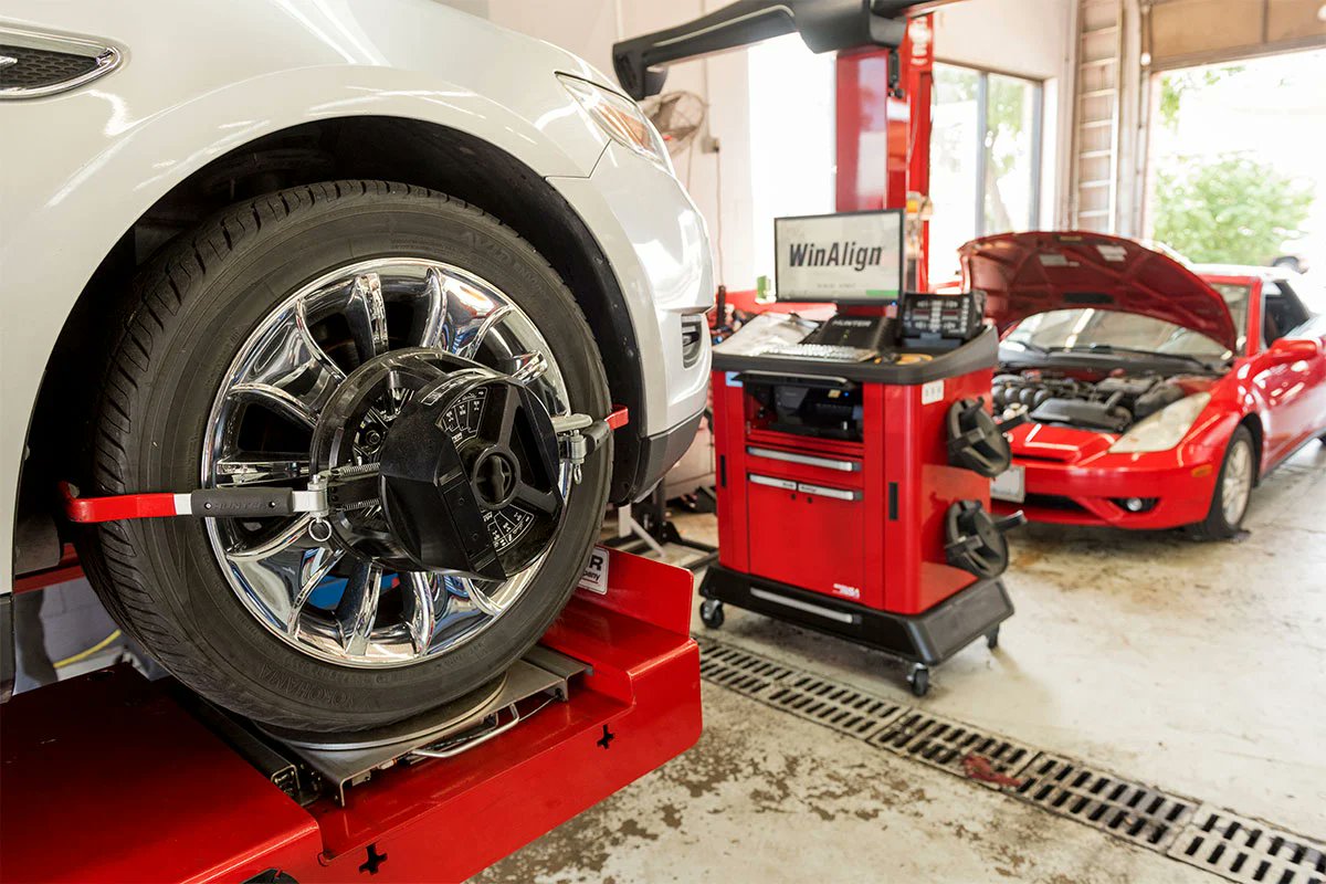 ASCWhitehouse's tweet image. Contact us today to schedule you Hunter wheel alignment!!!🚙🛻🚕#ascwhitehouse #hunterengineering