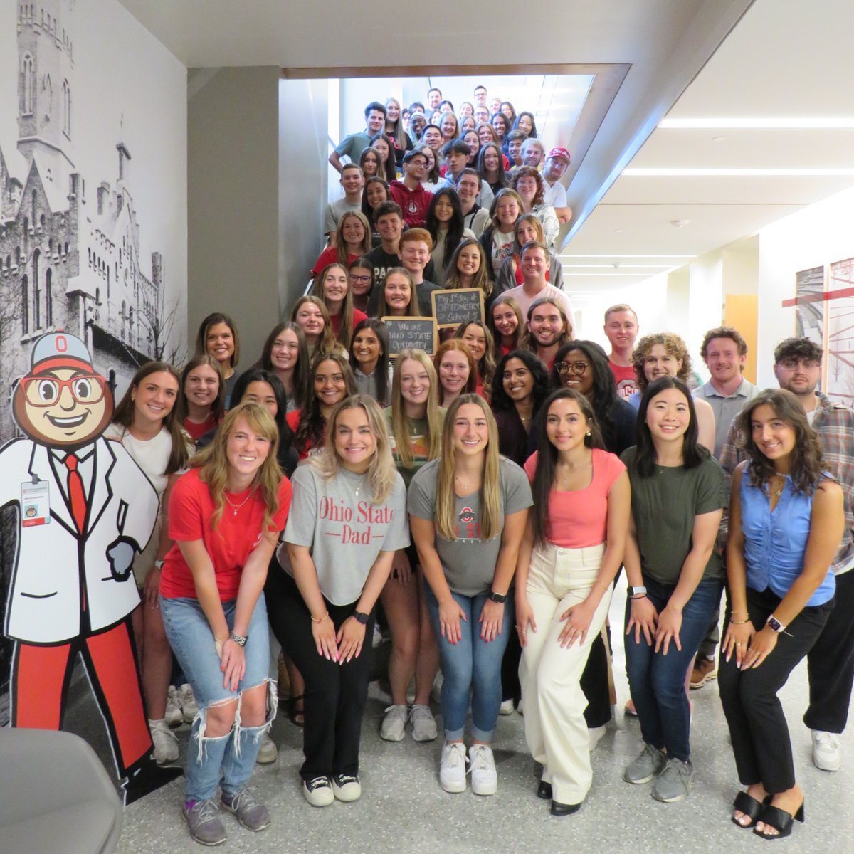OSUOptometry's tweet image. Buckeye Launch is officially underway for the #OSUopt Class of 2028! Welcome to Ohio State Optometry - we're so happy you're here! 

#OptometryStudents #OptometrySchool