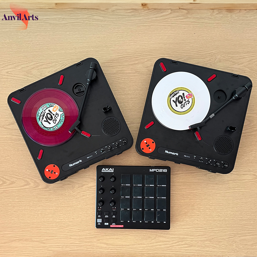 AnvilArts's tweet image. Happy #NationalVinylRecordDay. 🎵

Check out the #MusicationStation's new scratch records and MIDI pad at #Playfest (Sat 24 Aug) in #Aldershot, and become a real party animal!

#AnvilArts #Basingstoke #GreatPerformanceLive