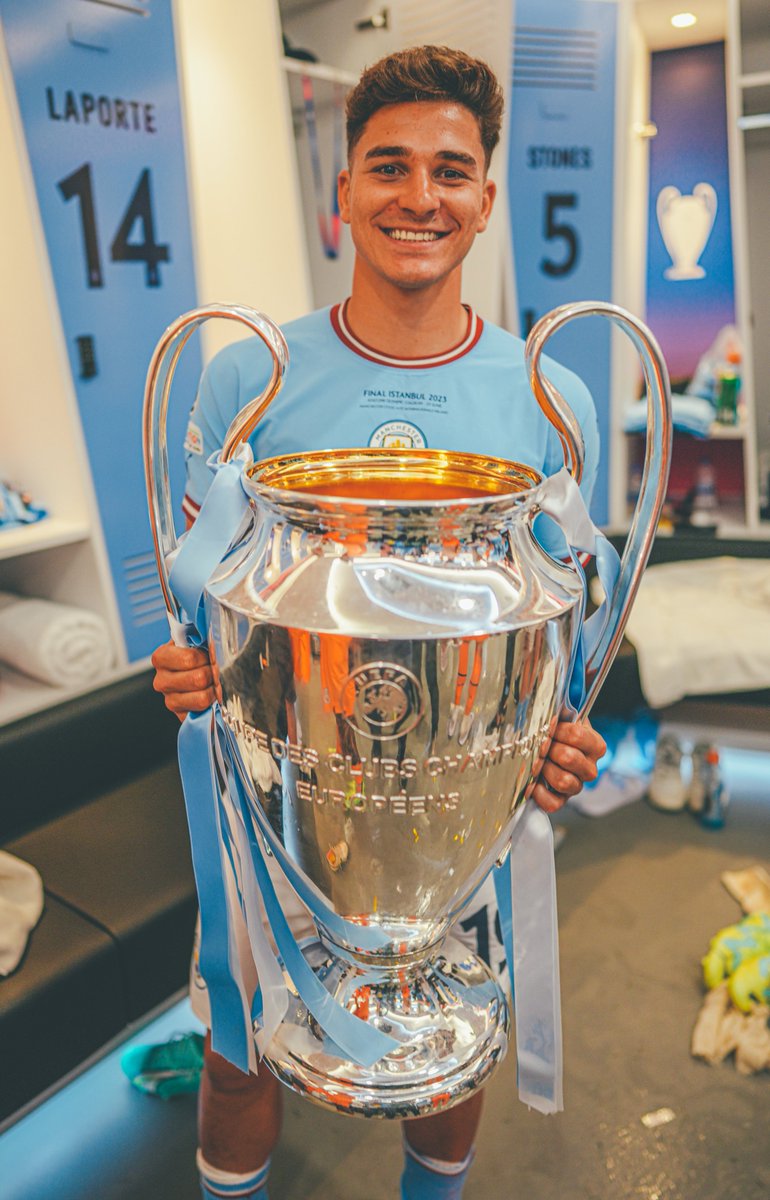 ManCity's tweet photo. 🏆 2x Premier League
🏆 1x FA Cup
🏆 1x Champions League
🏆 1x Super Cup
🏆 1x FIFA Club World Cup
 
Thank you, @julianalvarezzz 🩵 https://t.co/LQVFhATYmr