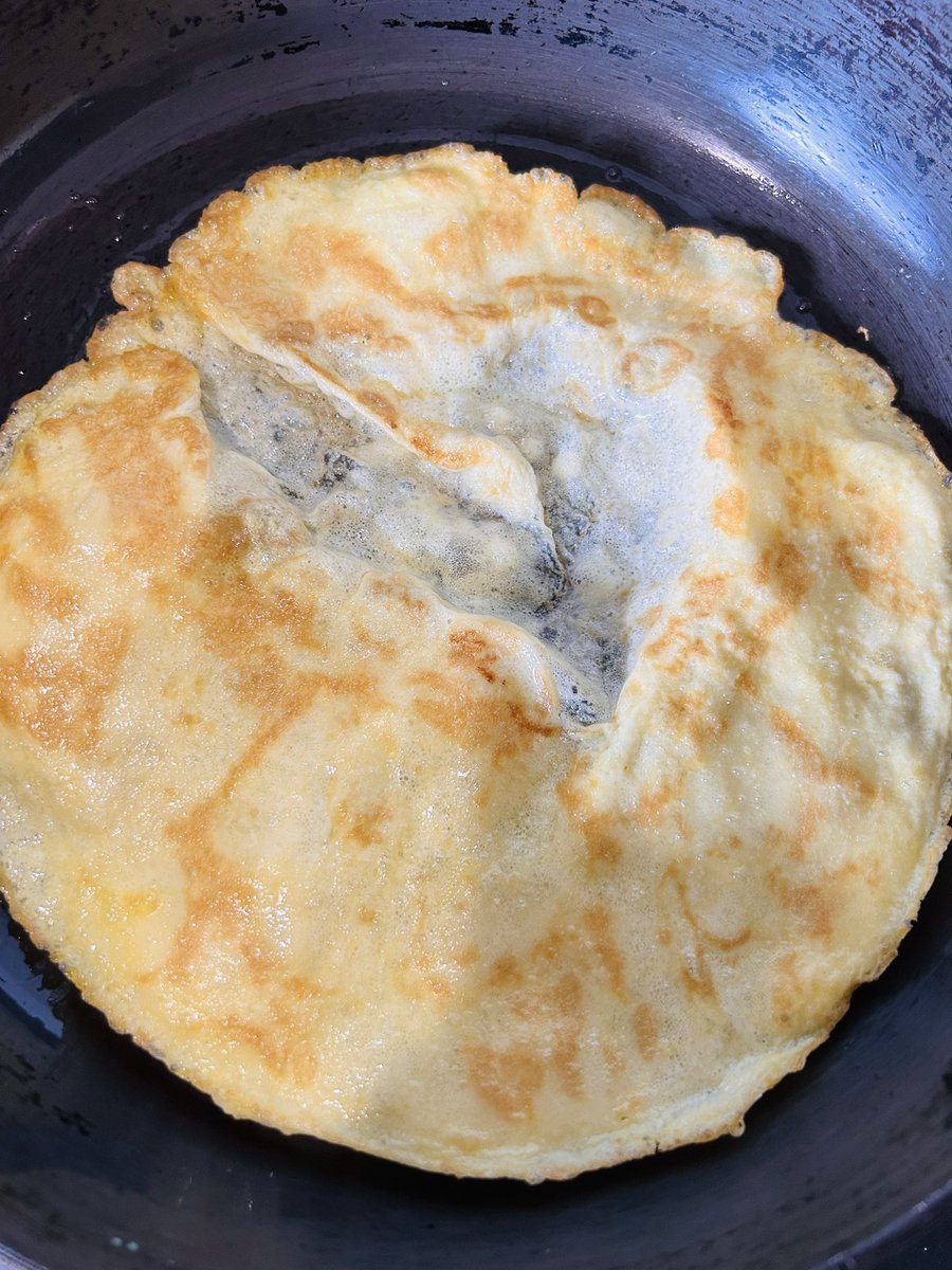 bibaafbs's tweet photo. My Daily Vlog | Rain ☔️Noon Chai ☕️ | Cooking 🥘🍳🧑🍳 | Household Chores🏠 Portion Control Meals ❤️🌸🧿🏠
#minivlog
#trending
#shortvideos
#food
#viralvideos
#viralvideo
#breakfast
#noonchai
#parantha
#desigheeroti
#rain
#villagelife
🩷
https://t.co/rR95eboDLN https://t.co/7a09rzOiKM