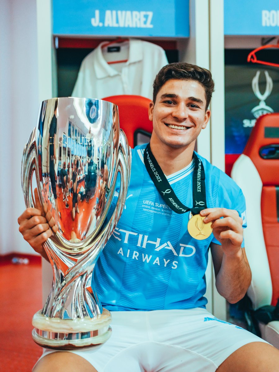 ManCity's tweet photo. 🏆 2x Premier League
🏆 1x FA Cup
🏆 1x Champions League
🏆 1x Super Cup
🏆 1x FIFA Club World Cup
 
Thank you, @julianalvarezzz 🩵 https://t.co/LQVFhATYmr