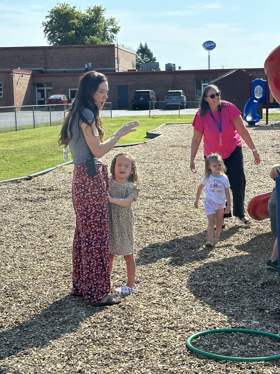 Poston Road Elem tweet media