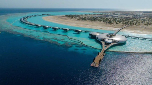 expatrieksa's tweet photo. Dernières avancées dans la construction du resort sur l'île de #Shibara, l'une des îles de la #Destination_Mer_Rouge :
Le projet comprendra environ 76 villas, dont des villas flottantes et des villas en bord de mer. 🏖️
Les installations prévues incluent :
- Des clubs de bien-être 🌿
- Un centre de plongée 🤿
- Des restaurants 🍽️
- Divers équipements de loisirs 🎉
- Une ferme solaire pour un approvisionnement en énergie propre ☀️
Le resort est prévu pour être inauguré d'ici la fin de cette année ! 🎉
#Tourisme #MerRouge #ArabieSaoudite