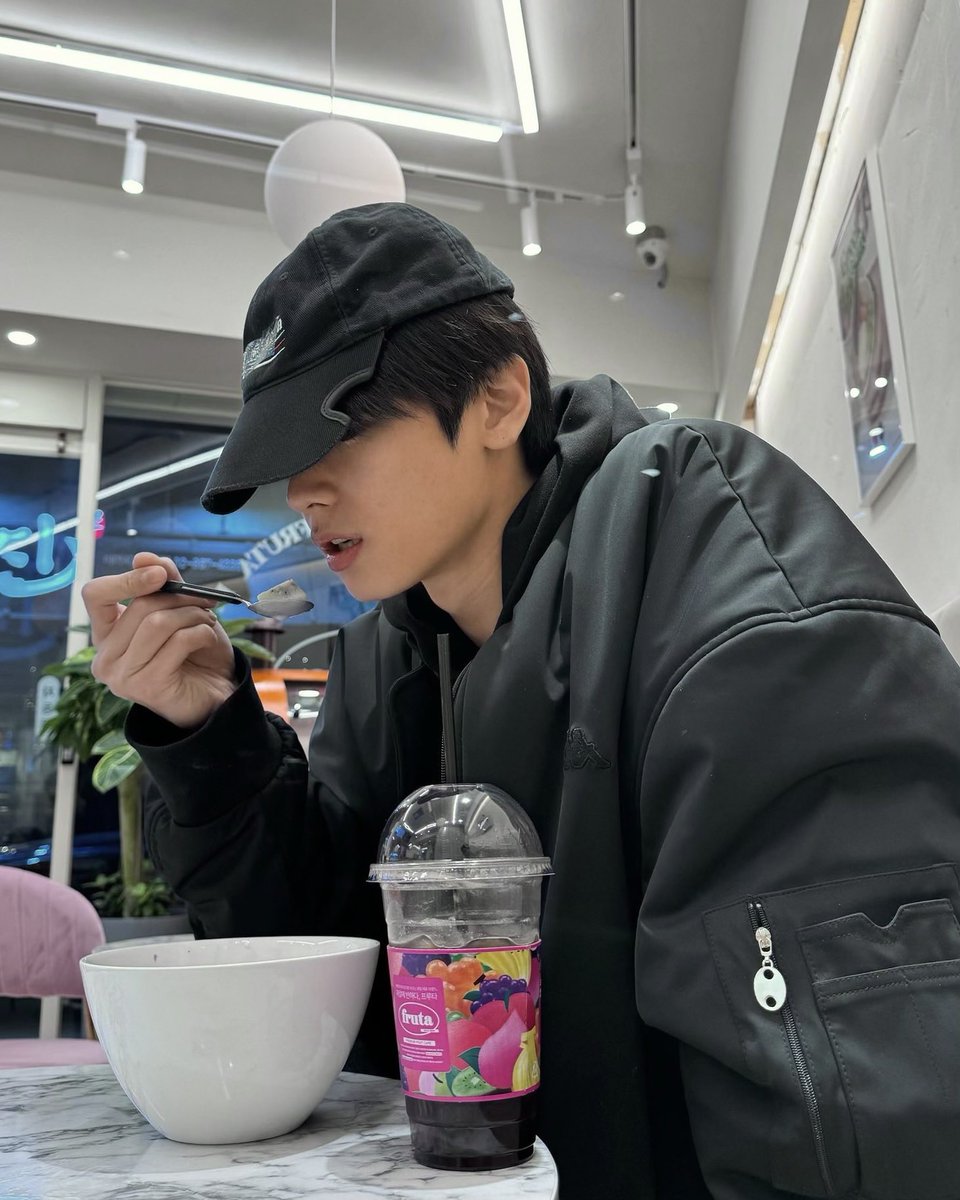 juyeon archive (@kissyjeons) on Twitter photo 