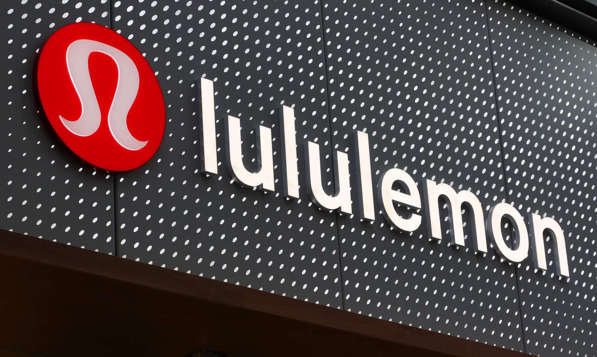 11thestate's tweet photo. ⚠️ $LULU stockholder filed a claim against @lululemon for concealing inventory and #productissues, leading to poor performance and stagnant #sales.

You can join this case to be notified about potential recovery: https://t.co/5c3k9LZaeY