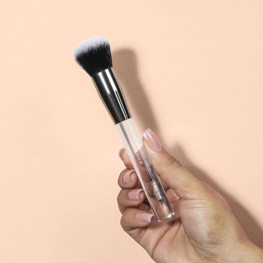 PENCILONE1's tweet photo. 🌸With the white brush in hand, professionalism shines through, all set against a soft pink gradient background
✨Our "Fresh Elegance" style captures essence of products, highlighting the brand's exceptional taste! Here are our latest shots
📸More Photo: https://t.co/dboI3xGxGD https://t.co/utNu9cLvq6