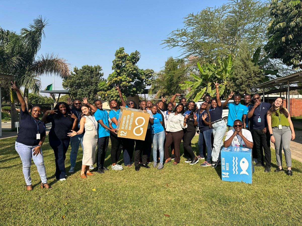 Today we commemorated #InternationalYouthDay with UN interns on the GRZ- UN Joint Prog on Youth. We celebrated the power of youth to drive change under the theme "From Clicks to Progress: Youth Digital Pathways for Sustainable Development." #YouthDay2024