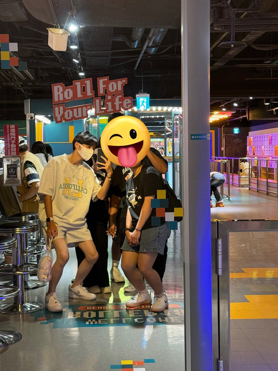 嘎嘎嘎🦆 tweet media