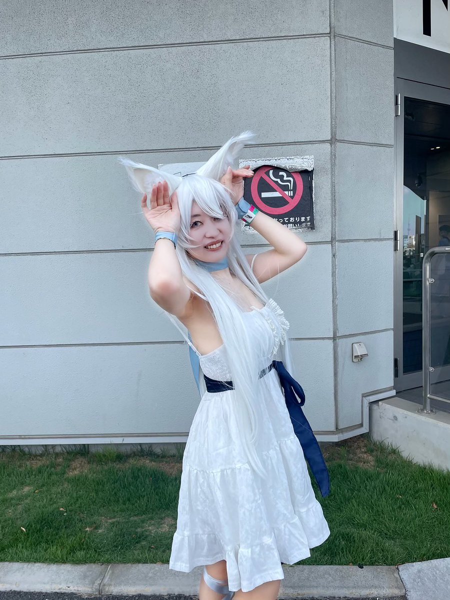 1027Ayam's tweet photo. まさかの原作者さんよりlike!もろた!リースたんの可愛さうまくできなくてしょんぼりしてたのですが、伝われ好きな気持ち!ということで。#104C #コスプレ #lv2チート #フェンリース https://t.co/2wtPjPEeEQ