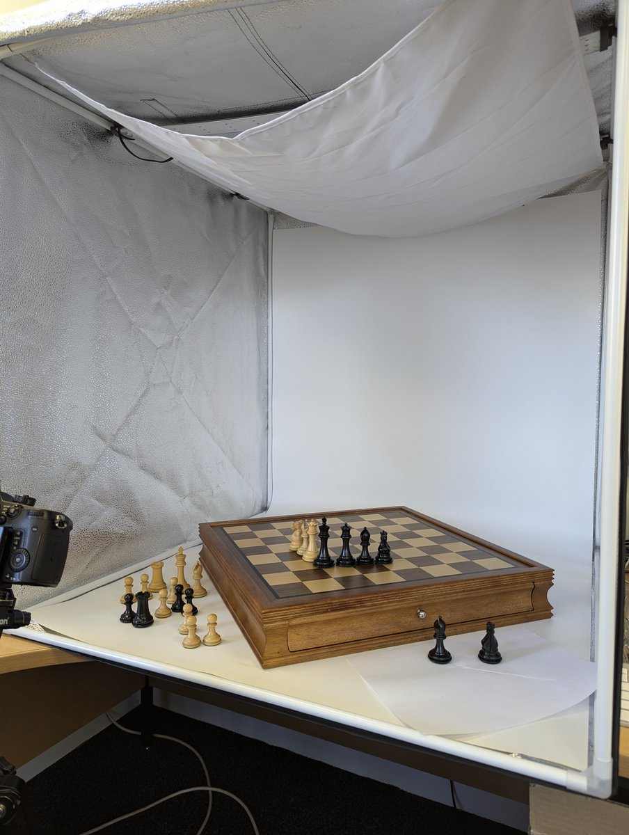 Some more photoshoots going on today, this time for a new cabinet board that's been expertly paired with some of our existing pieces. These have a very handy drawer on either side with individual compartments for each piece! ♔♕♗♘

#fyp #regencychess #chess #photography